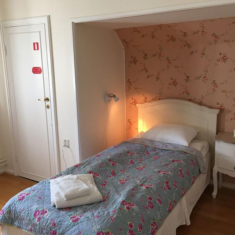 Herrgards Hotell Gyllene Haesten Västervik Kültér fotó