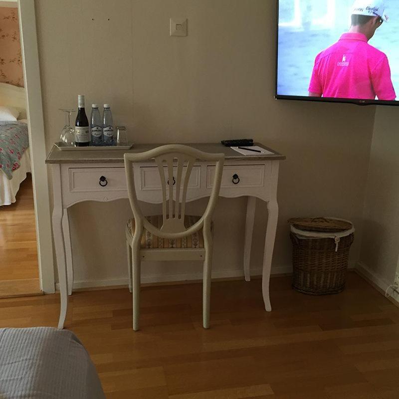 Herrgards Hotell Gyllene Haesten Västervik Kültér fotó