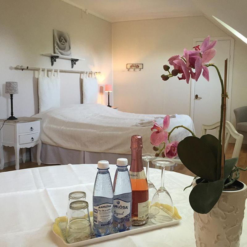 Herrgards Hotell Gyllene Haesten Västervik Kültér fotó